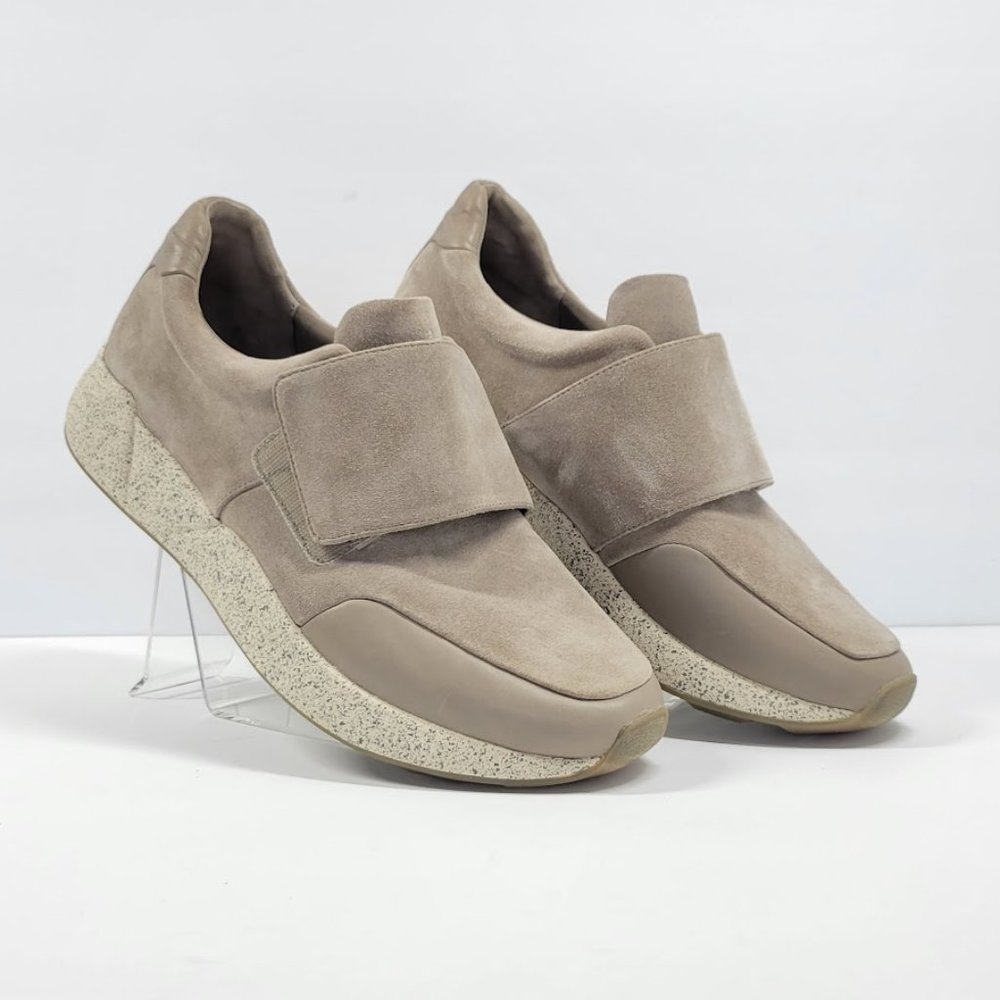 VINCE gage fashion sneakers tan Sz 9.5 NEW